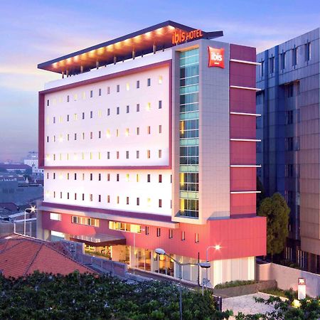Ibis Jakarta Senen מראה חיצוני תמונה